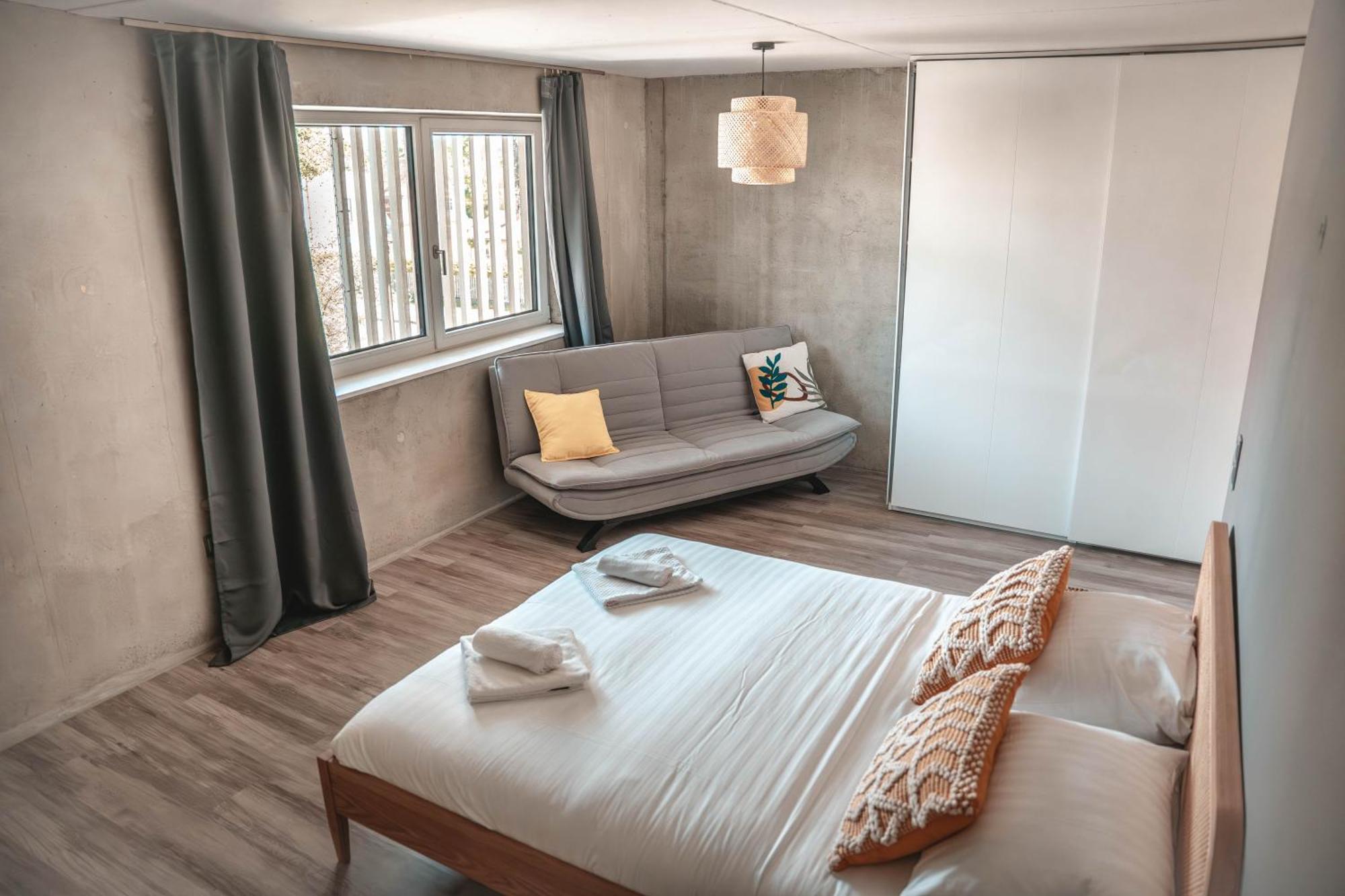 Sunset Club - Loft - 155 M2 Sichtbeton - Zentral Apartment Memmingen Exterior photo